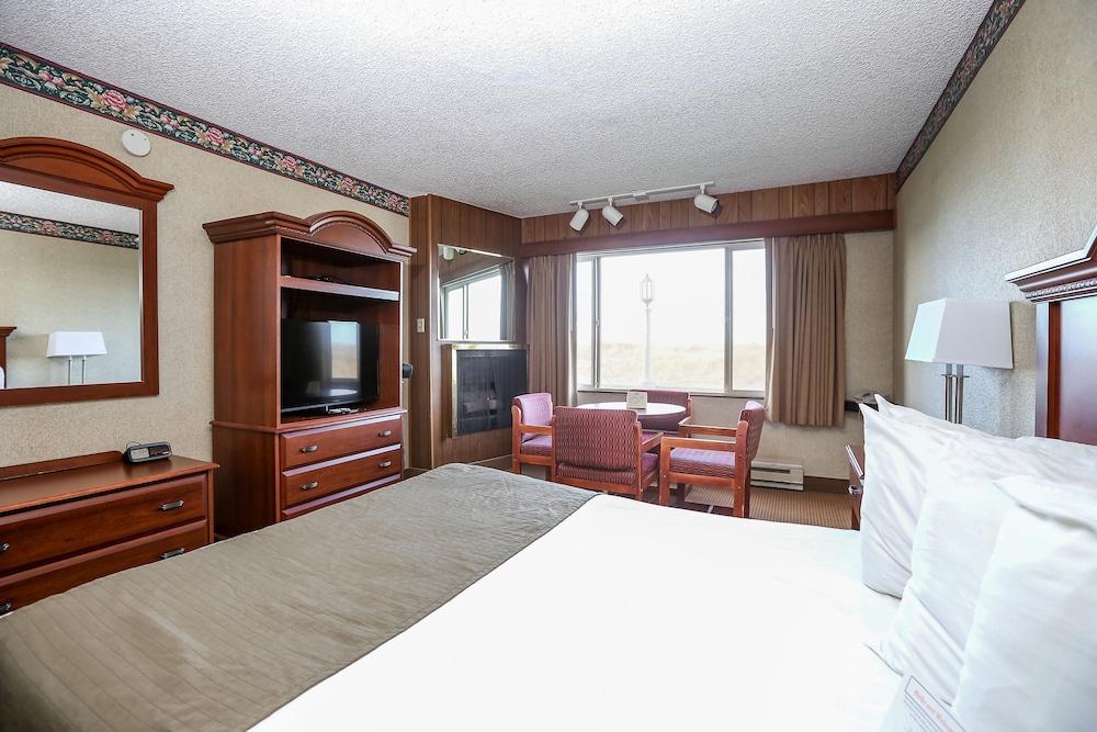 Ebb Tide Oceanfront Inn ซีไซด์ ภายนอก รูปภาพ