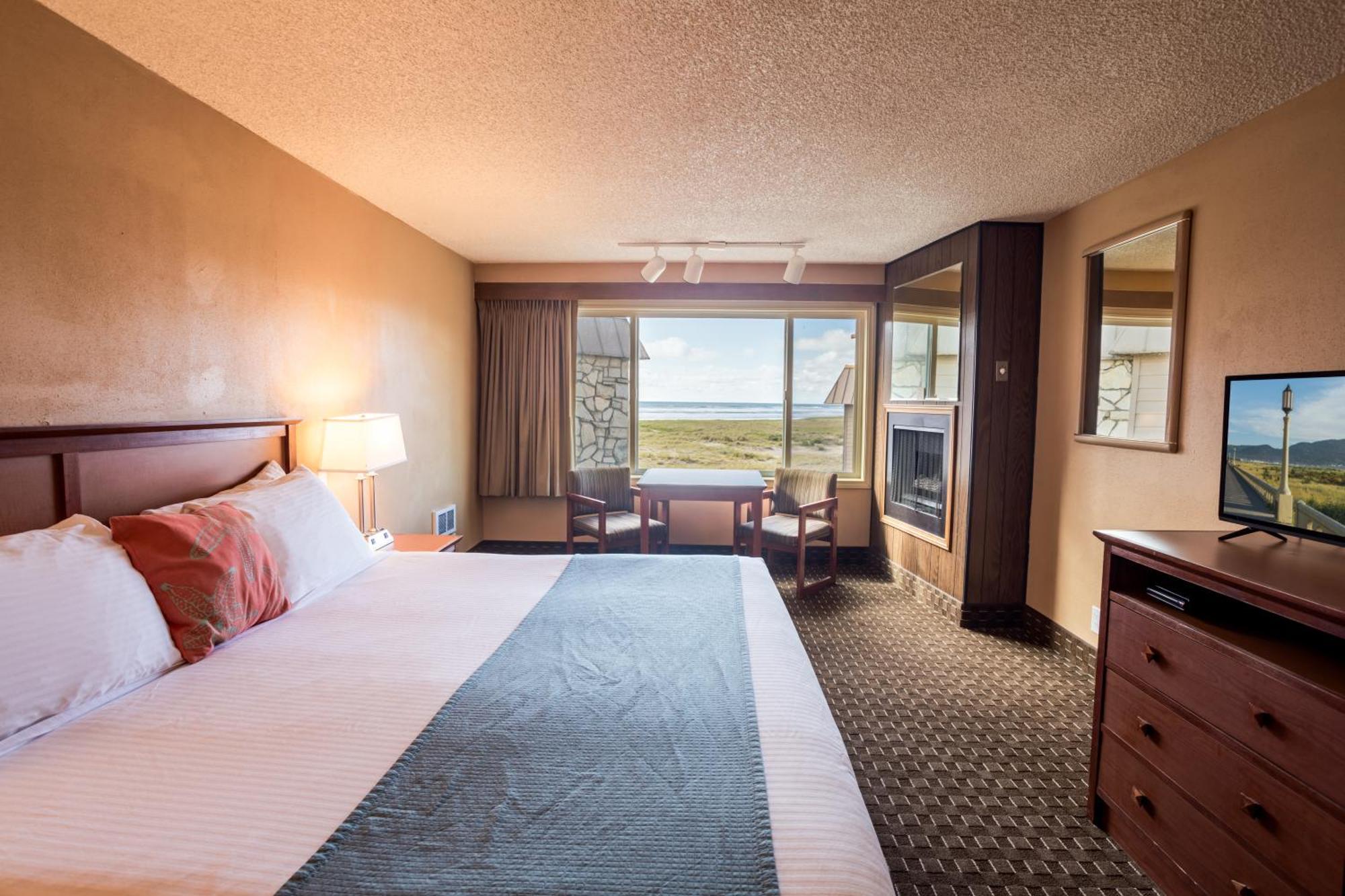 Ebb Tide Oceanfront Inn ซีไซด์ ภายนอก รูปภาพ