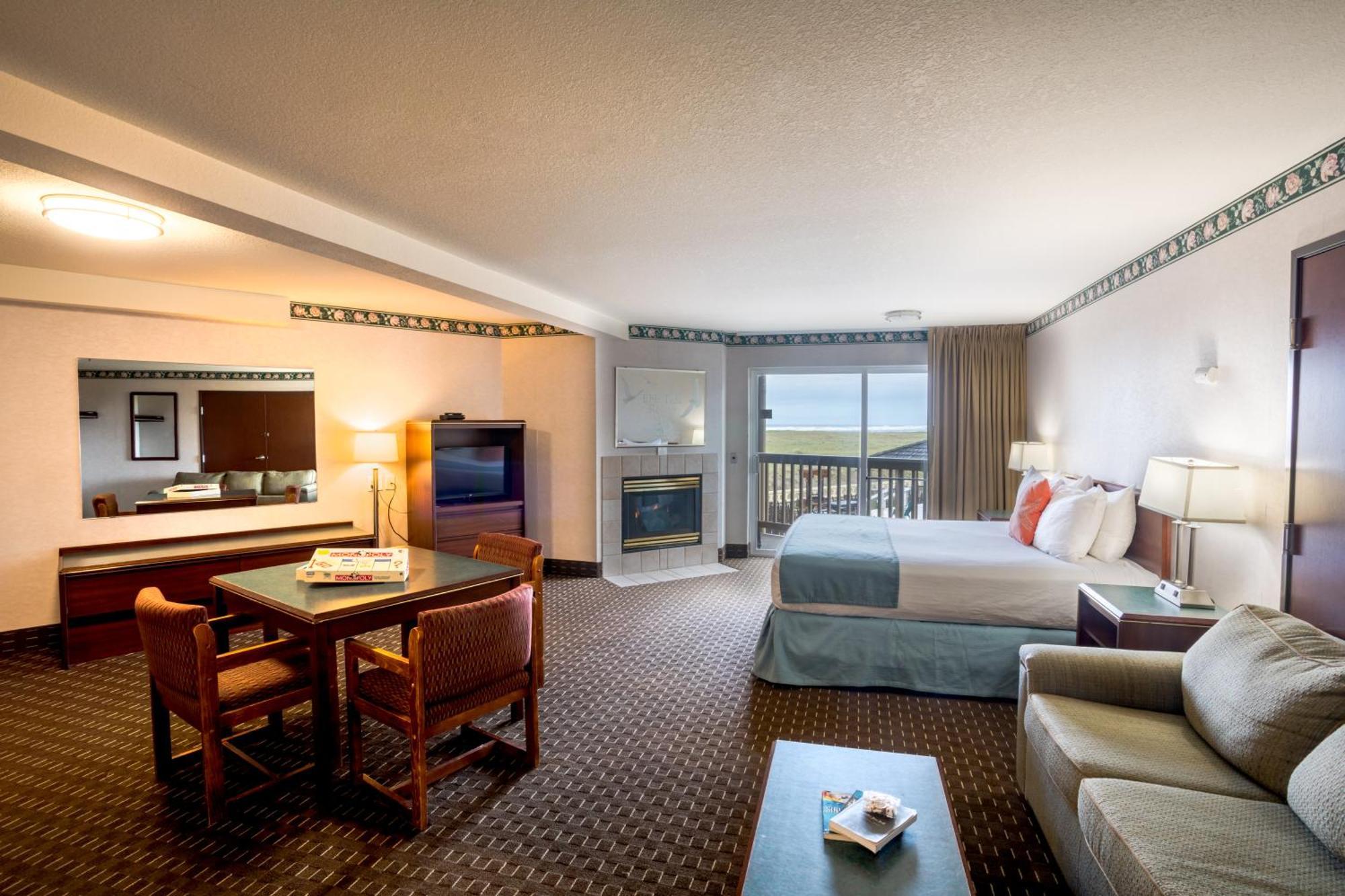 Ebb Tide Oceanfront Inn ซีไซด์ ภายนอก รูปภาพ