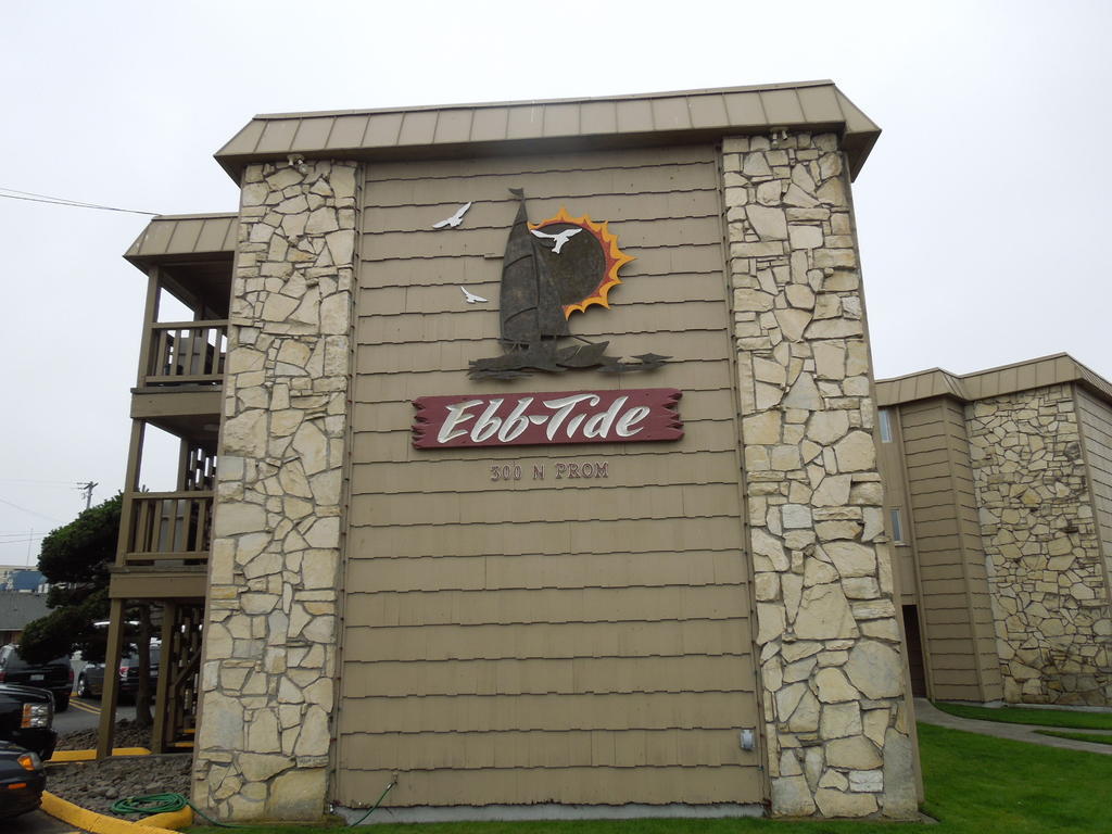 Ebb Tide Oceanfront Inn ซีไซด์ ภายนอก รูปภาพ